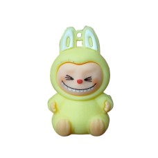 PED021 - PINGENTE EMBORRACHADO LABUBU